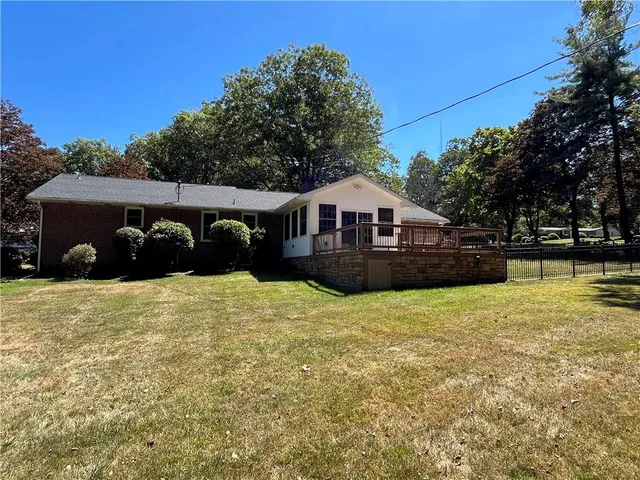 $299,900 | 629 Clover Hill Road, Somerset, PA 15501