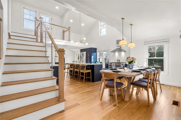 $4,800 | 14 Robinson Street, Narragansett, RI 02882