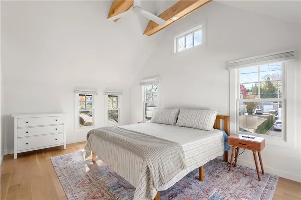 $4,800 | 14 Robinson Street, Narragansett, RI 02882