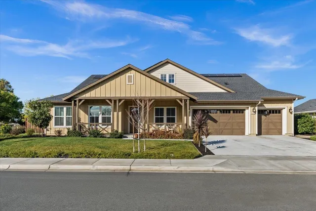 $1,995,000 | 303 Emmet Place, Concord, CA 94521