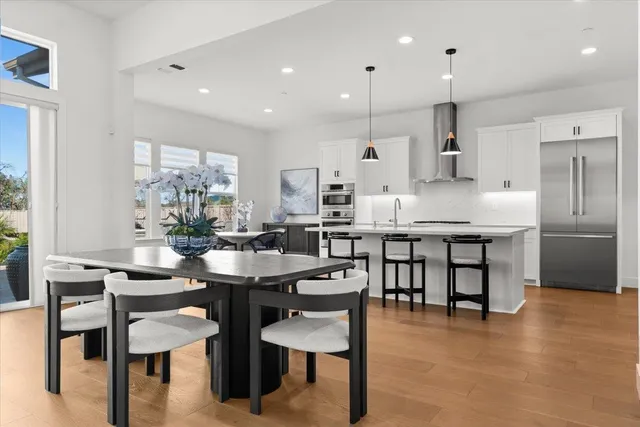 $1,995,000 | 303 Emmet Place, Concord, CA 94521