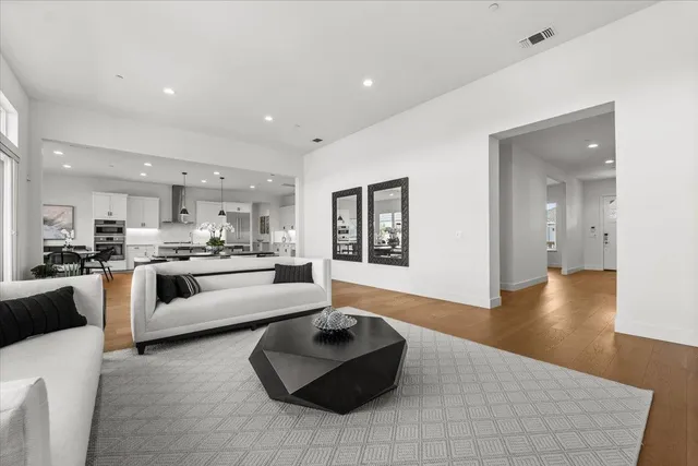 $1,995,000 | 303 Emmet Place, Concord, CA 94521