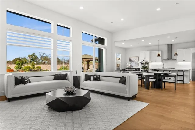 $1,995,000 | 303 Emmet Place, Concord, CA 94521