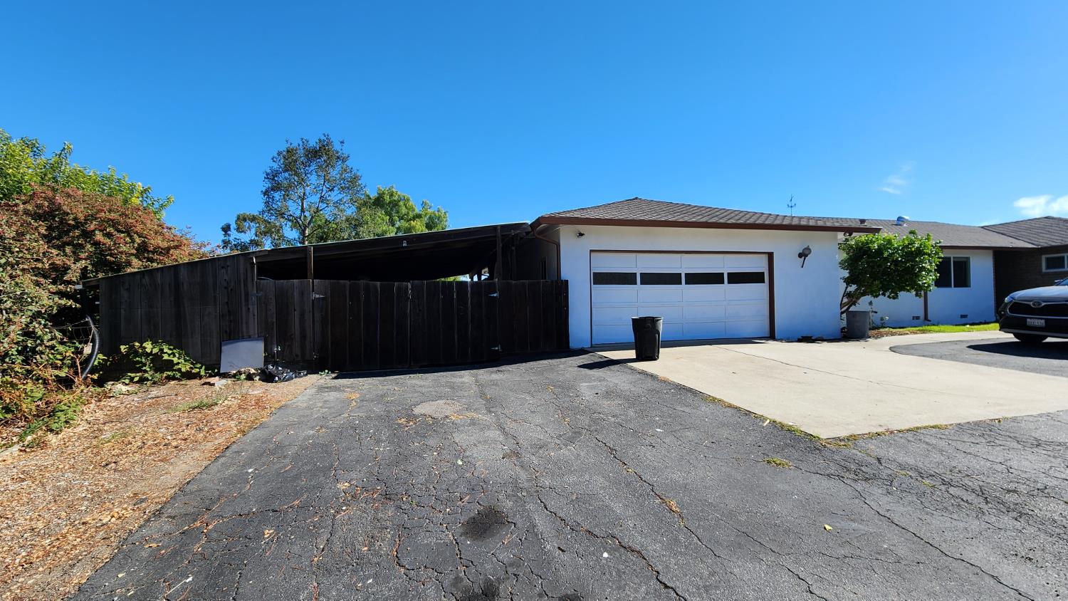 307 Mansfield Road Hollister, CA 95023 - Photo 4 of 62