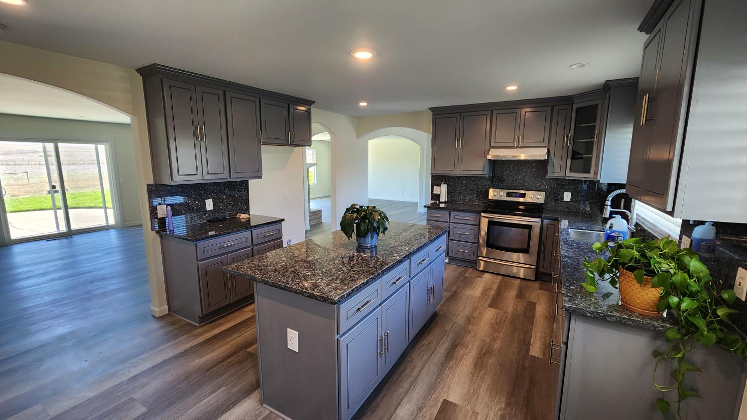 307 Mansfield Road Hollister, CA 95023 - Photo 49 of 62