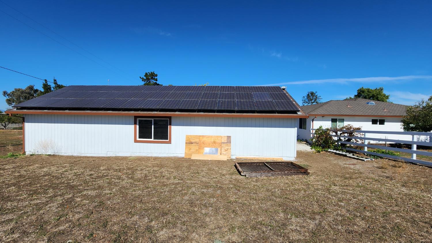 307 Mansfield Road Hollister, CA 95023 - Photo 10 of 62