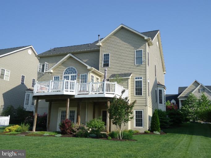 8919 Ricky Trevor Road Perry Hall, MD 21128 - Photo 11 of 27 a view of a yard in front of house