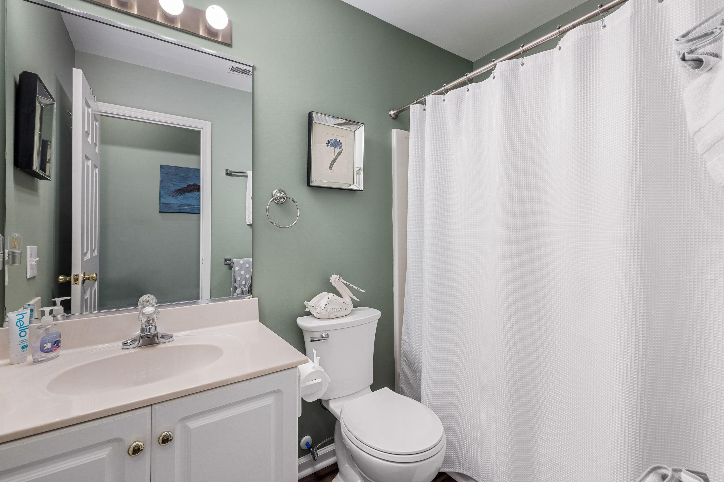 304 Mt Royall Drive Mount Pleasant, SC 29464 - Photo 27 of 36 304 Mt Royall Web-22