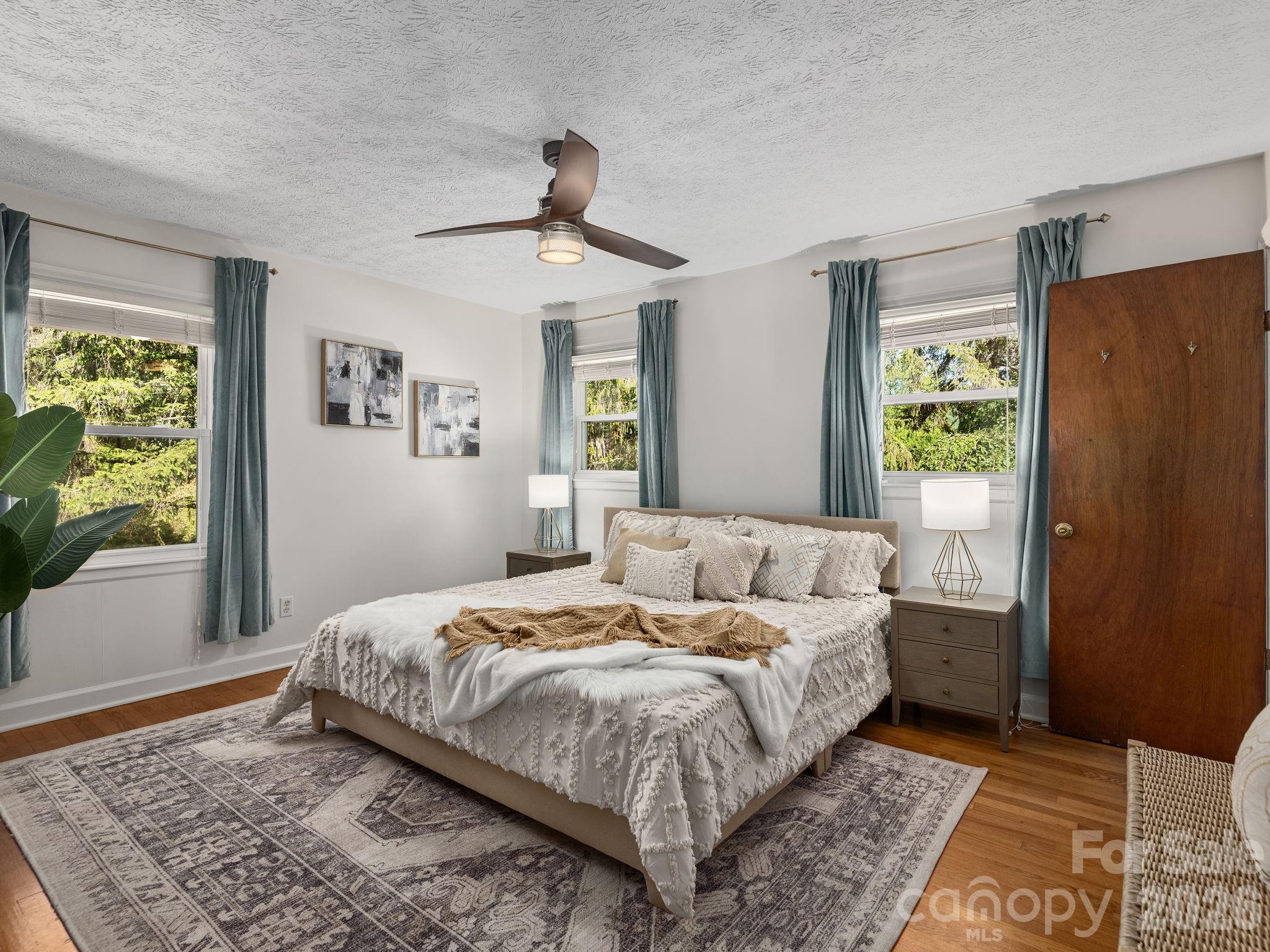 8 Fernlawn Road Asheville, NC 28805 - Photo 16 of 40 Gallery Image 16