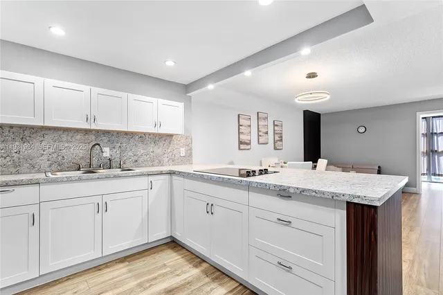 $2,200 | 400 Leslie Drive, Unit 305, Hallandale Beach, FL 33009