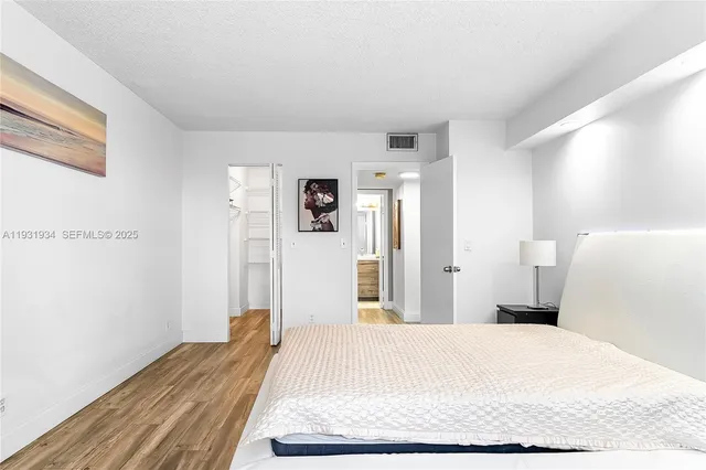 $2,200 | 400 Leslie Drive, Unit 305, Hallandale Beach, FL 33009