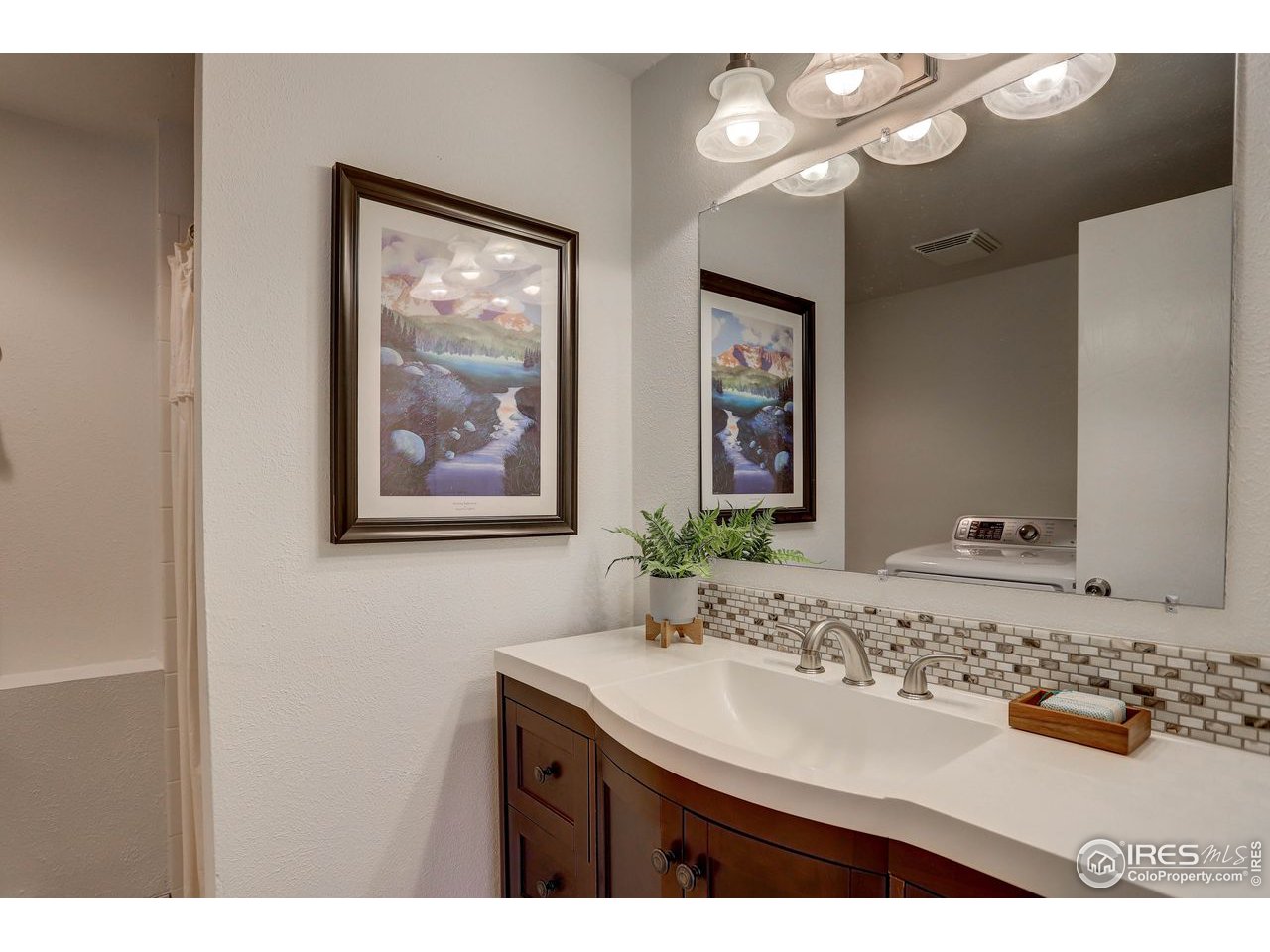 3685 Silver Plume Lane Boulder, CO 80305 - Photo 26 of 39 3/4 bath, lower level