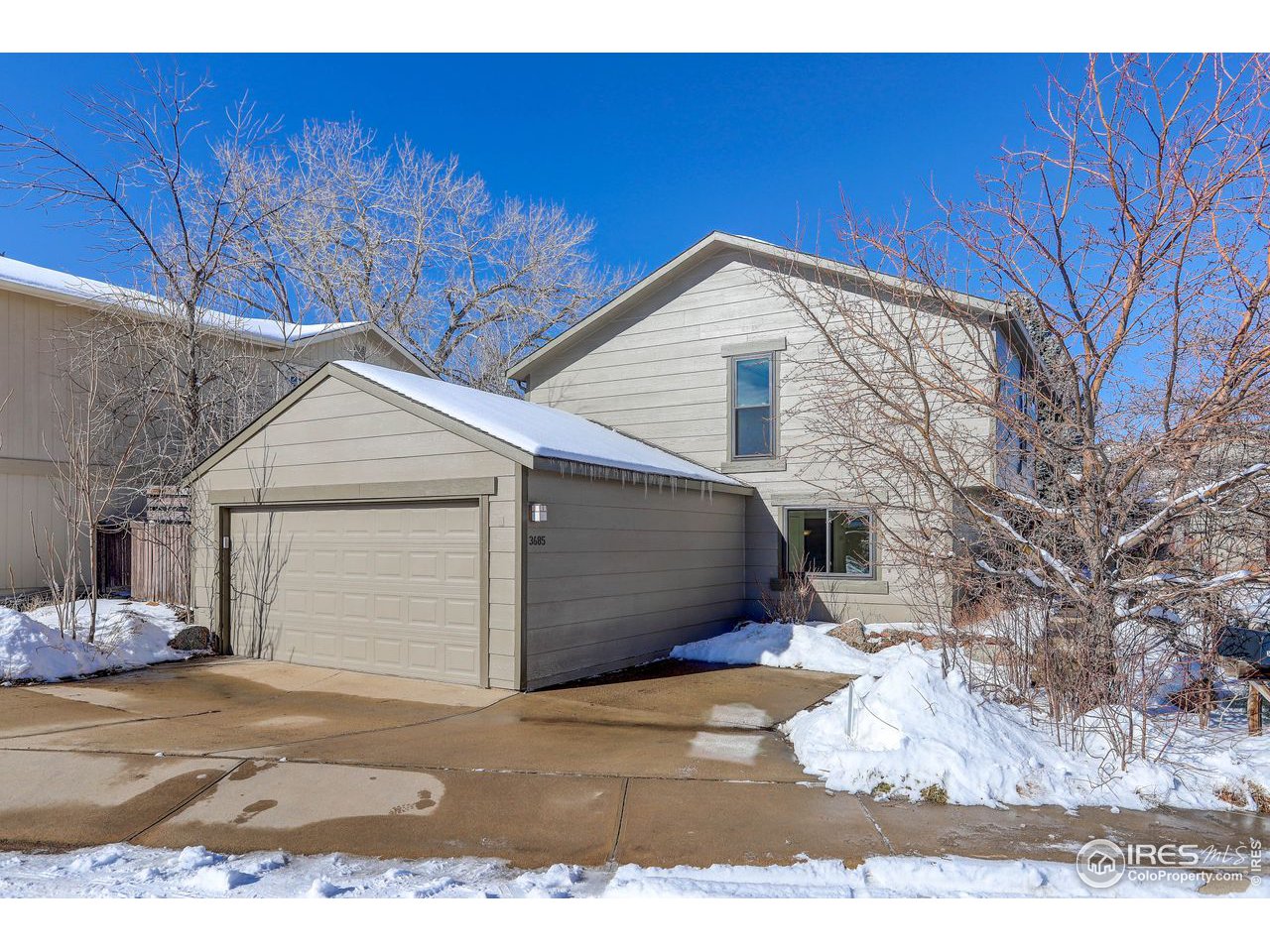 3685 Silver Plume Lane Boulder, CO 80305 - Photo 3 of 39 2 car garage