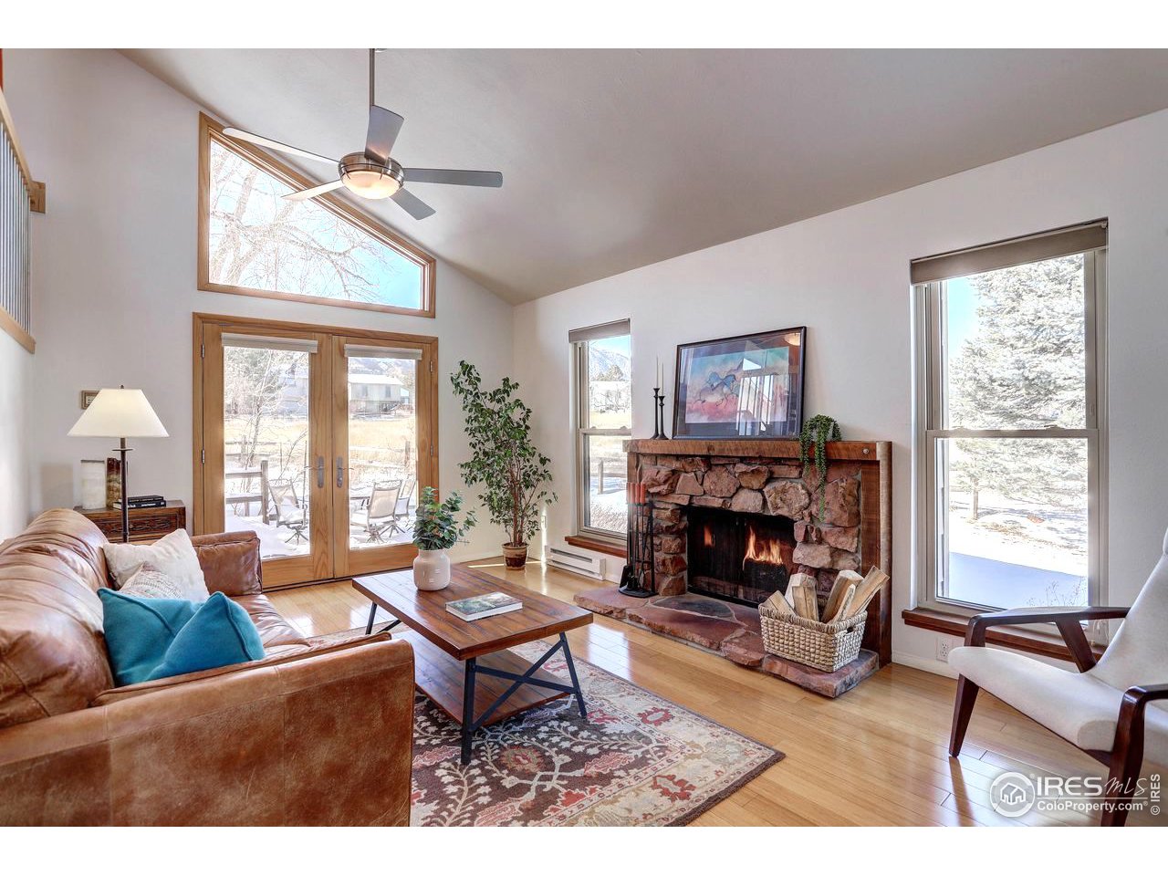 3685 Silver Plume Lane Boulder, CO 80305 - Photo 5 of 39 Vaulted ceilings and stone fireplace