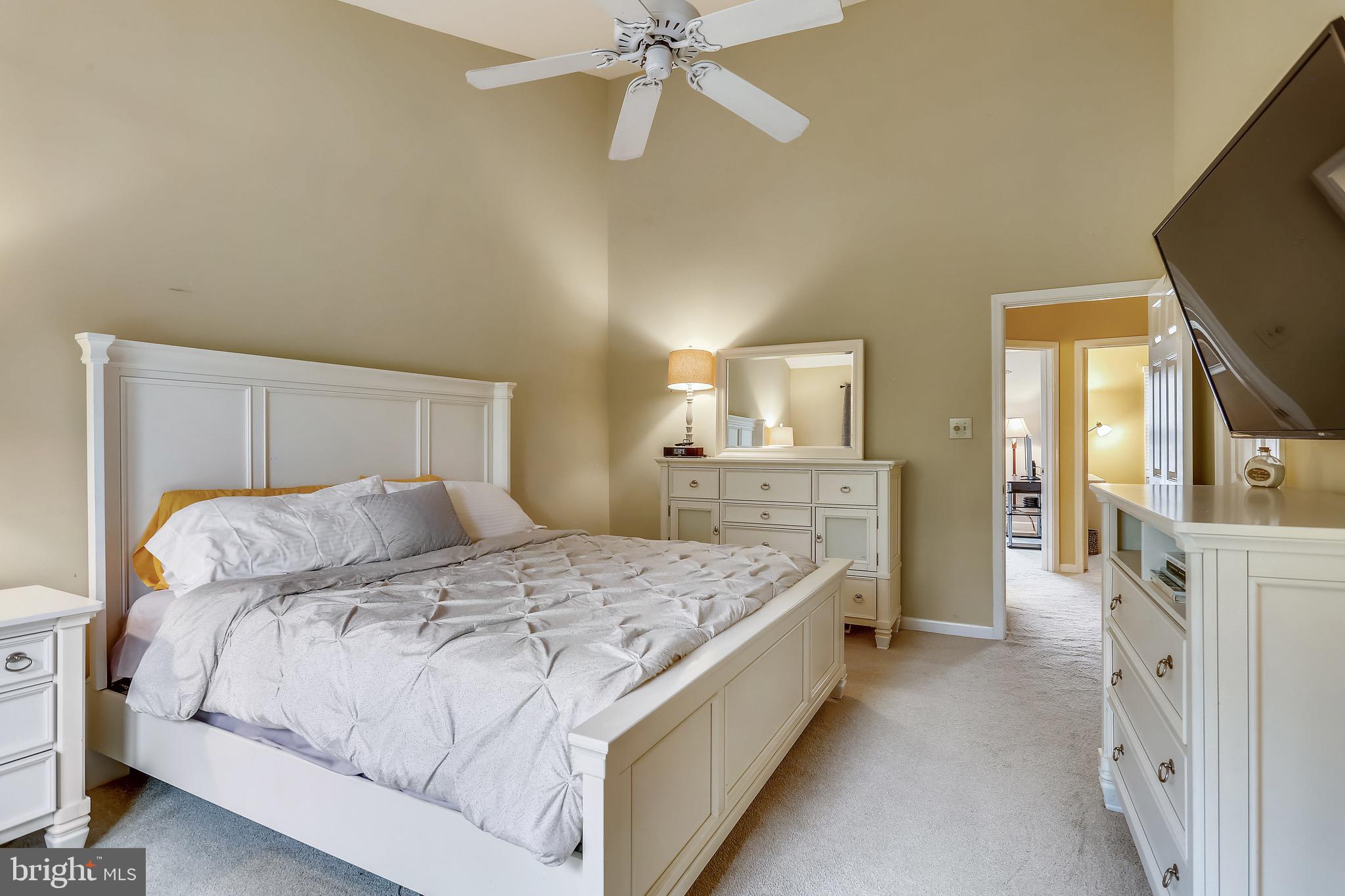 894 Tall Oaks Square Leesburg, VA 20175 - Photo 21 of 43