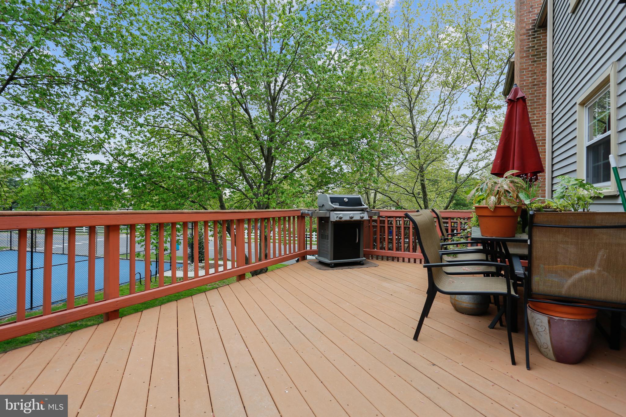 894 Tall Oaks Square Leesburg, VA 20175 - Photo 33 of 43