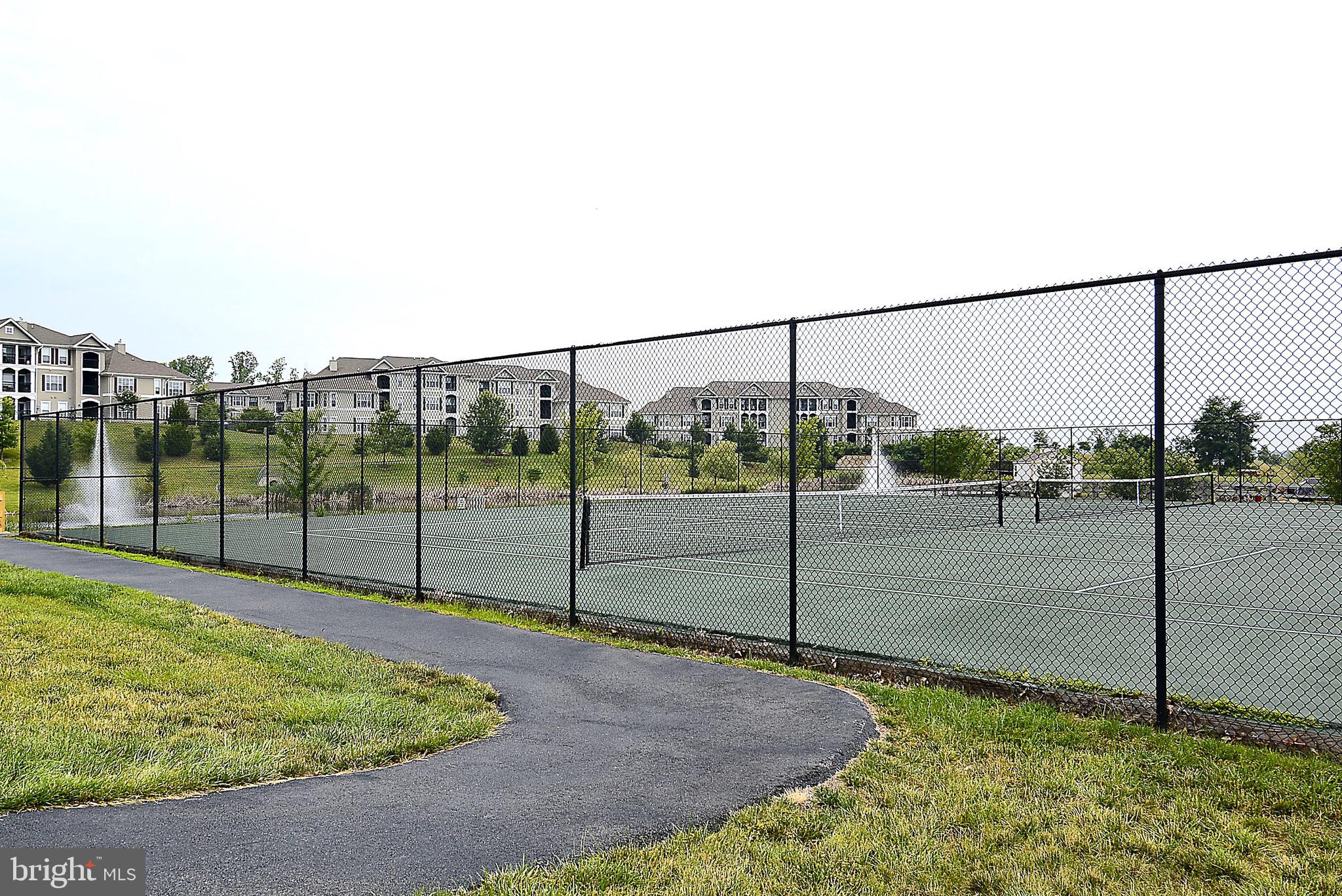 894 Tall Oaks Square Leesburg, VA 20175 - Photo 41 of 43