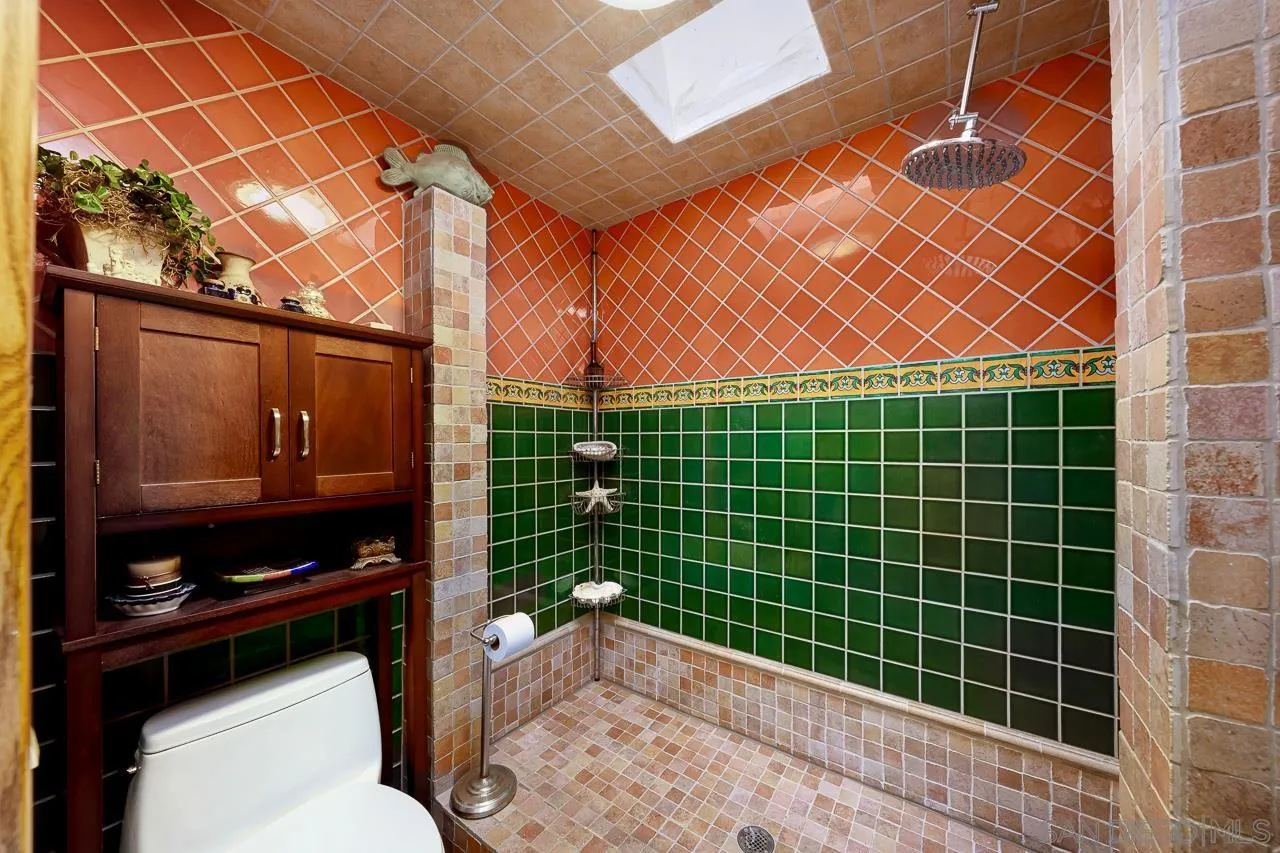 1410 Crestridge Drive Oceanside, CA 92054 - Photo 27 of 71