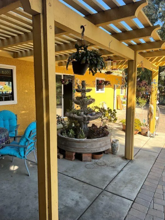 1410 Crestridge Drive Oceanside, CA 92054 - Photo 44 of 71 a view of entryway front of house