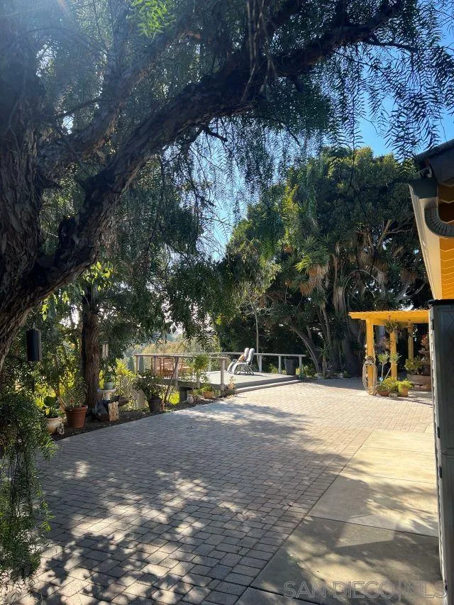 1410 Crestridge Drive Oceanside, CA 92054 - Photo 53 of 71