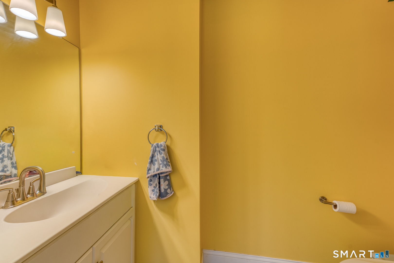 28 Armstrong Road, Unit C20 Coventry, CT 06238 - Photo 22 of 39