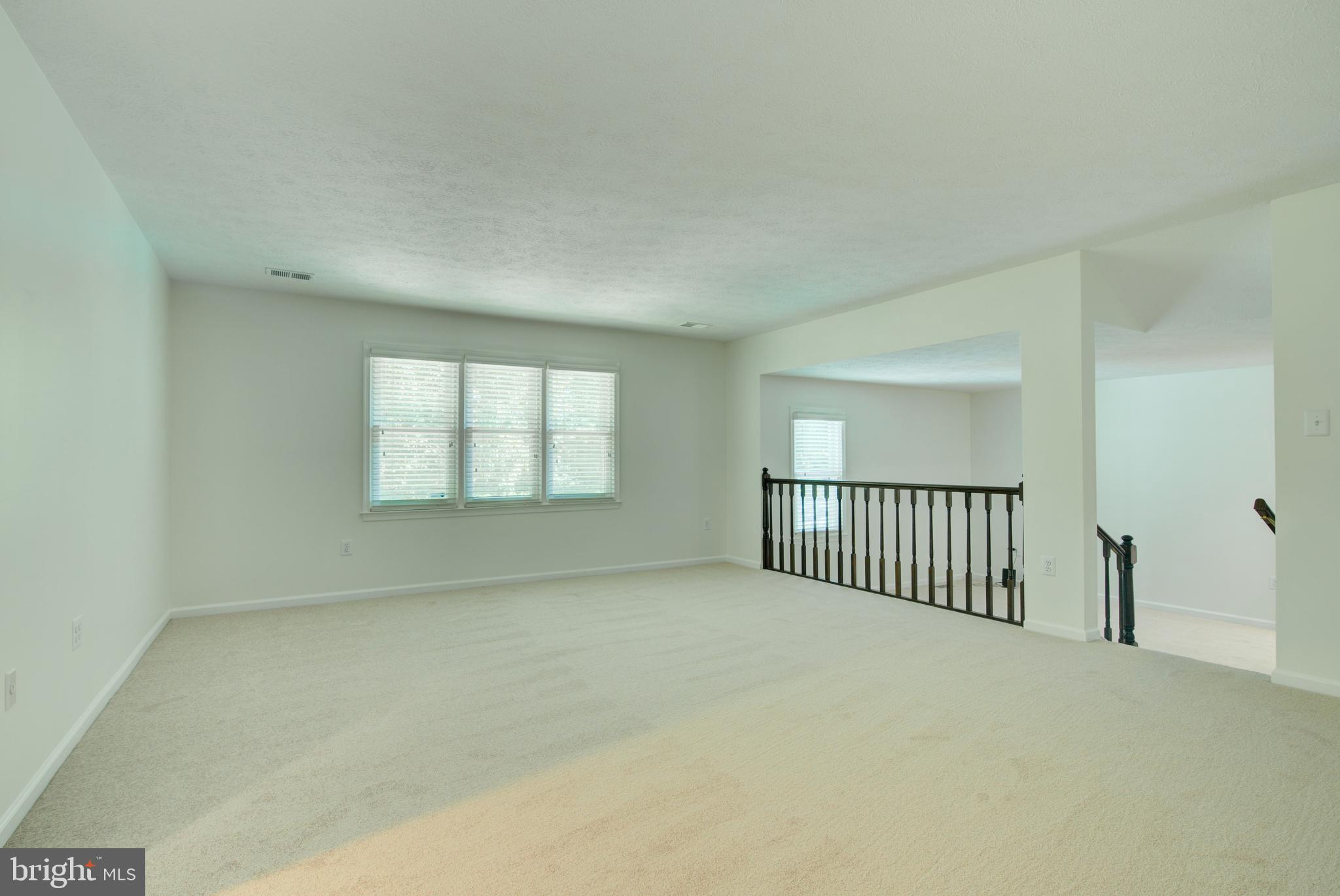 44 Carrollton Road Sterling, VA 20165 - Photo 31 of 75