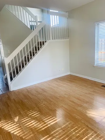 $2,750 | 2545 Eldorado Lane, Naperville, IL 60564