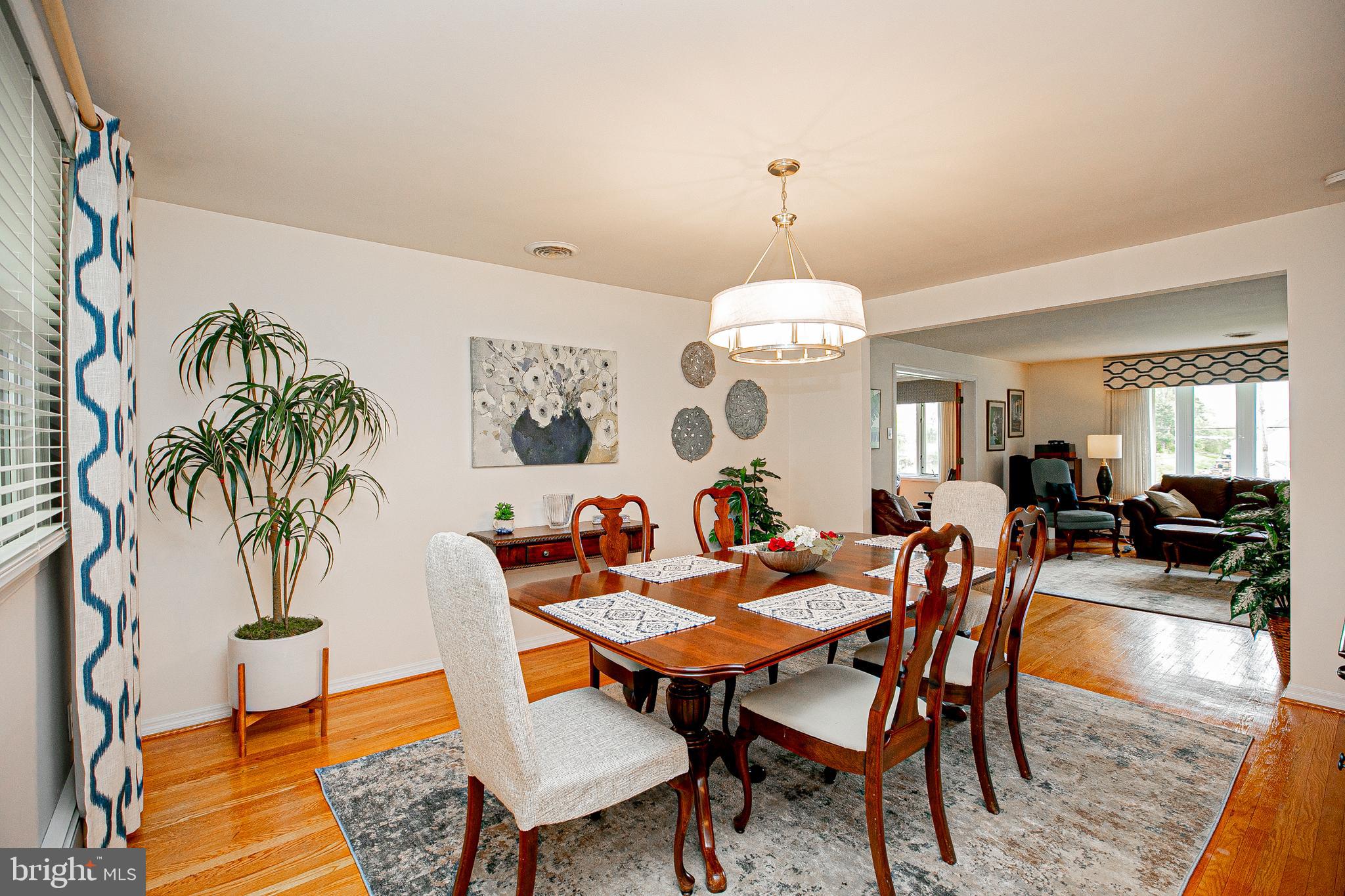 66 Red Lion Road Huntingdon Valley, PA 19006 - Photo 15 of 46 Dining room