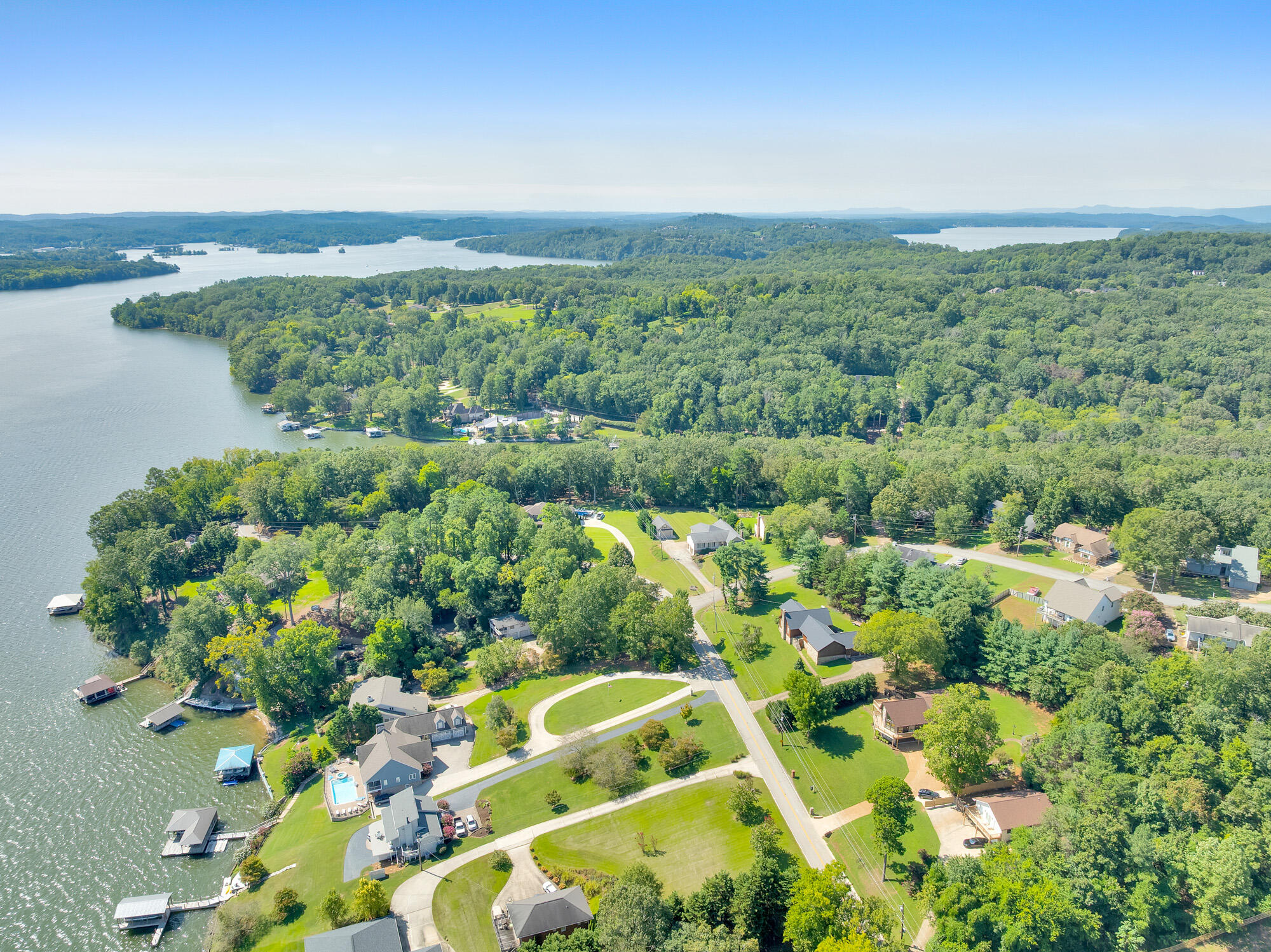 3521 Gold Point Circle South Hixson, TN 37343 - Photo 40 of 49 3513-Gold-Point-Cir-S-MLS-Photos-10
