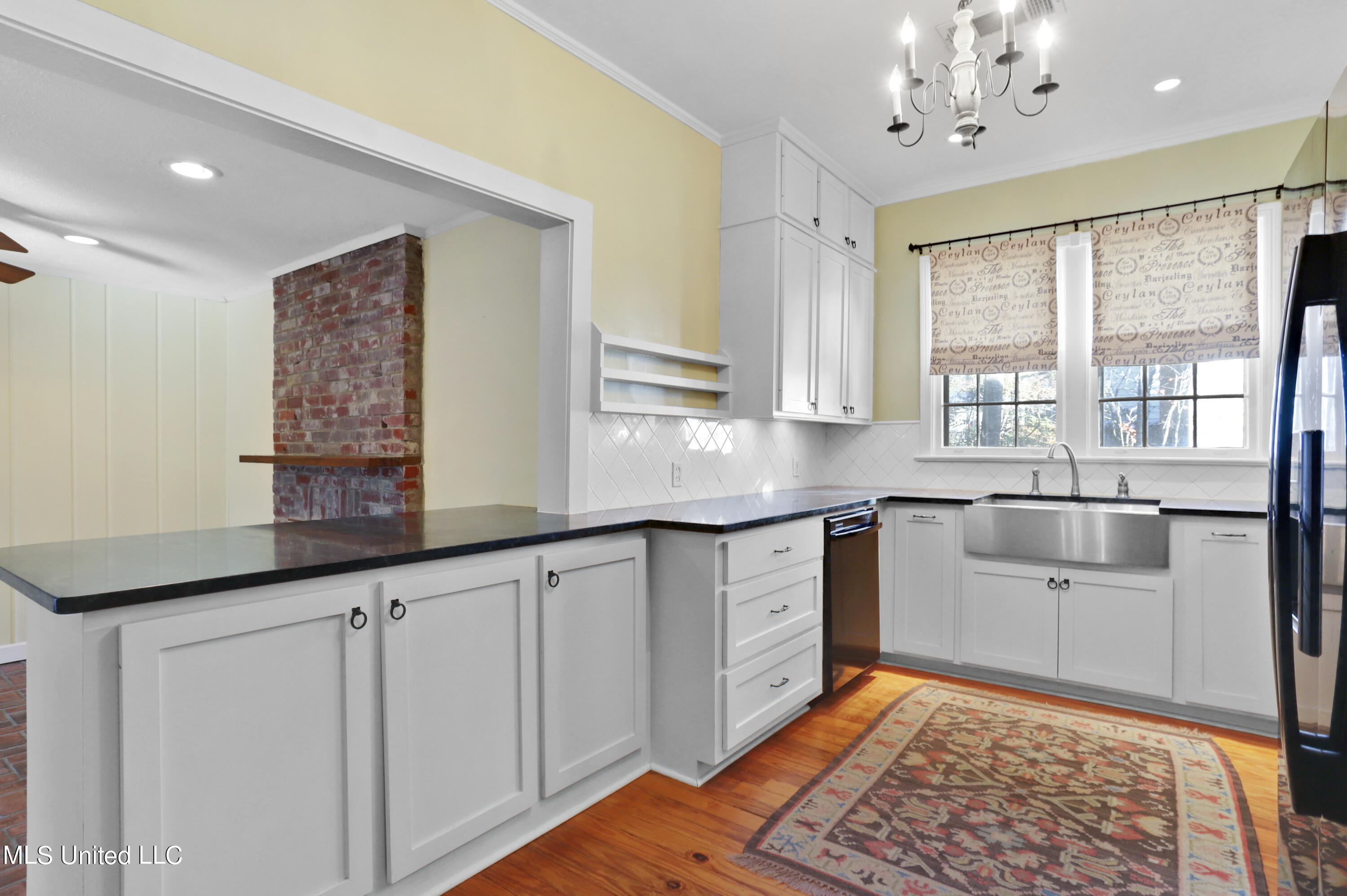 3745 Kings Highway Jackson, MS 39216 - Photo 7 of 22 7