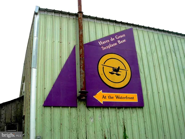 $1,300 | 520 Young Street, Havre de Grace, MD 21078