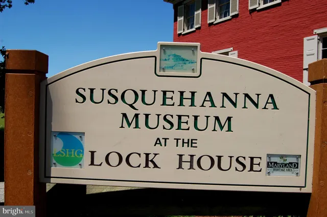$1,300 | 520 Young Street, Havre de Grace, MD 21078