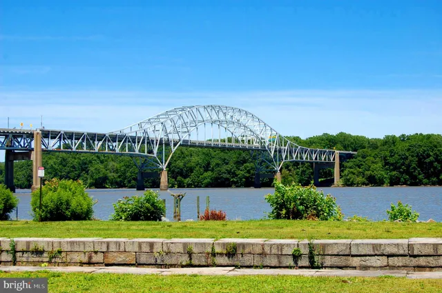 $1,300 | 520 Young Street, Havre de Grace, MD 21078