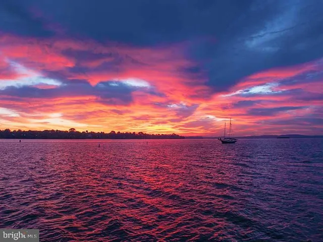 $1,300 | 520 Young Street, Havre de Grace, MD 21078