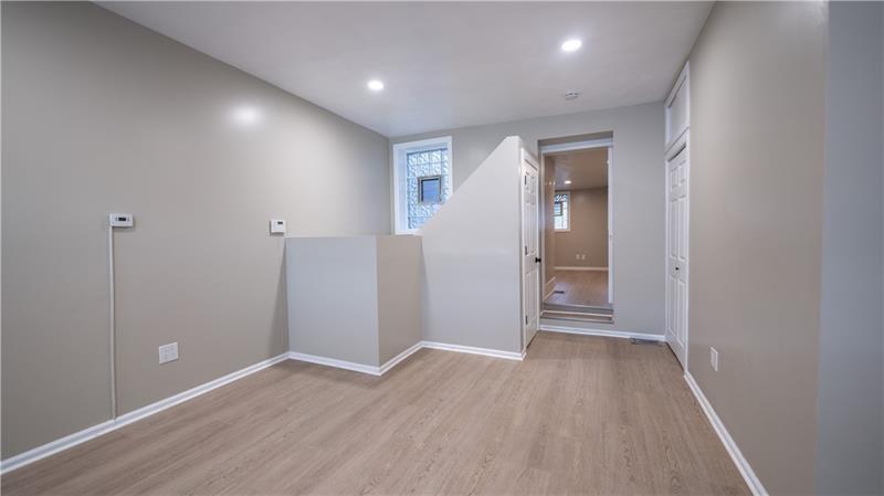 1017 East Carson Street Pittsburgh, PA 15203 - Photo 4 of 12