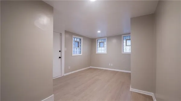 $975 | 1017 East Carson Street, Pittsburgh, PA 15203