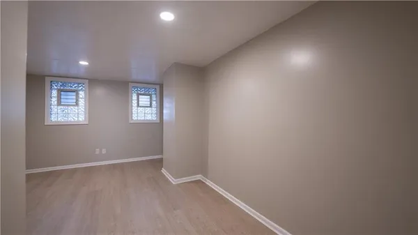 $975 | 1017 East Carson Street, Pittsburgh, PA 15203