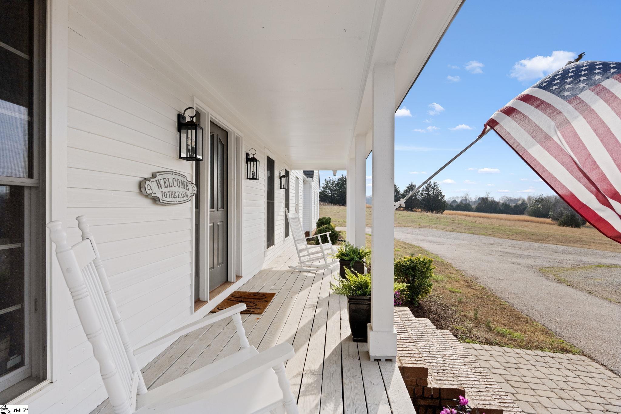 868 Old Hundred Road Pelzer, SC 29669 - Photo 7 of 48