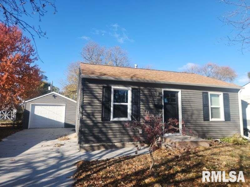 240 5th Street East Milan, IL 61264 - Photo 1 of 17