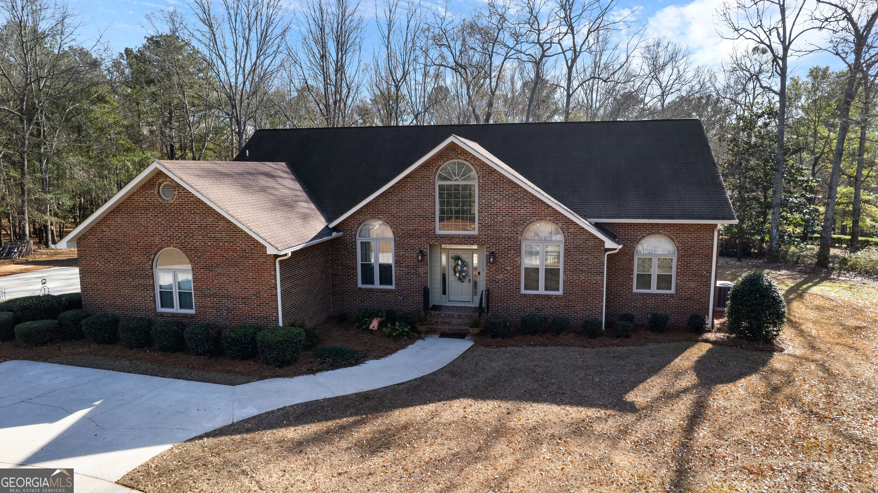 100 Beaver Run Trace Thomaston, GA 30286 - Photo 11 of 78 a front view of a house with yard