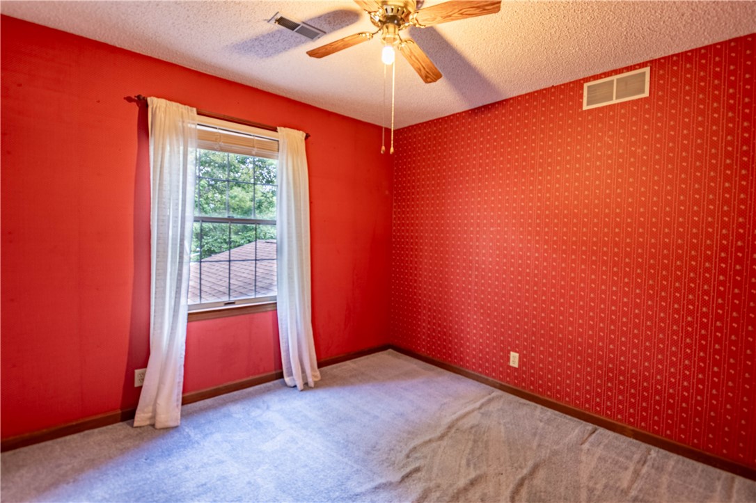 2951 Blackstone Drive Decatur, IL 62522 - Photo 30 of 43 Gallery Image 30