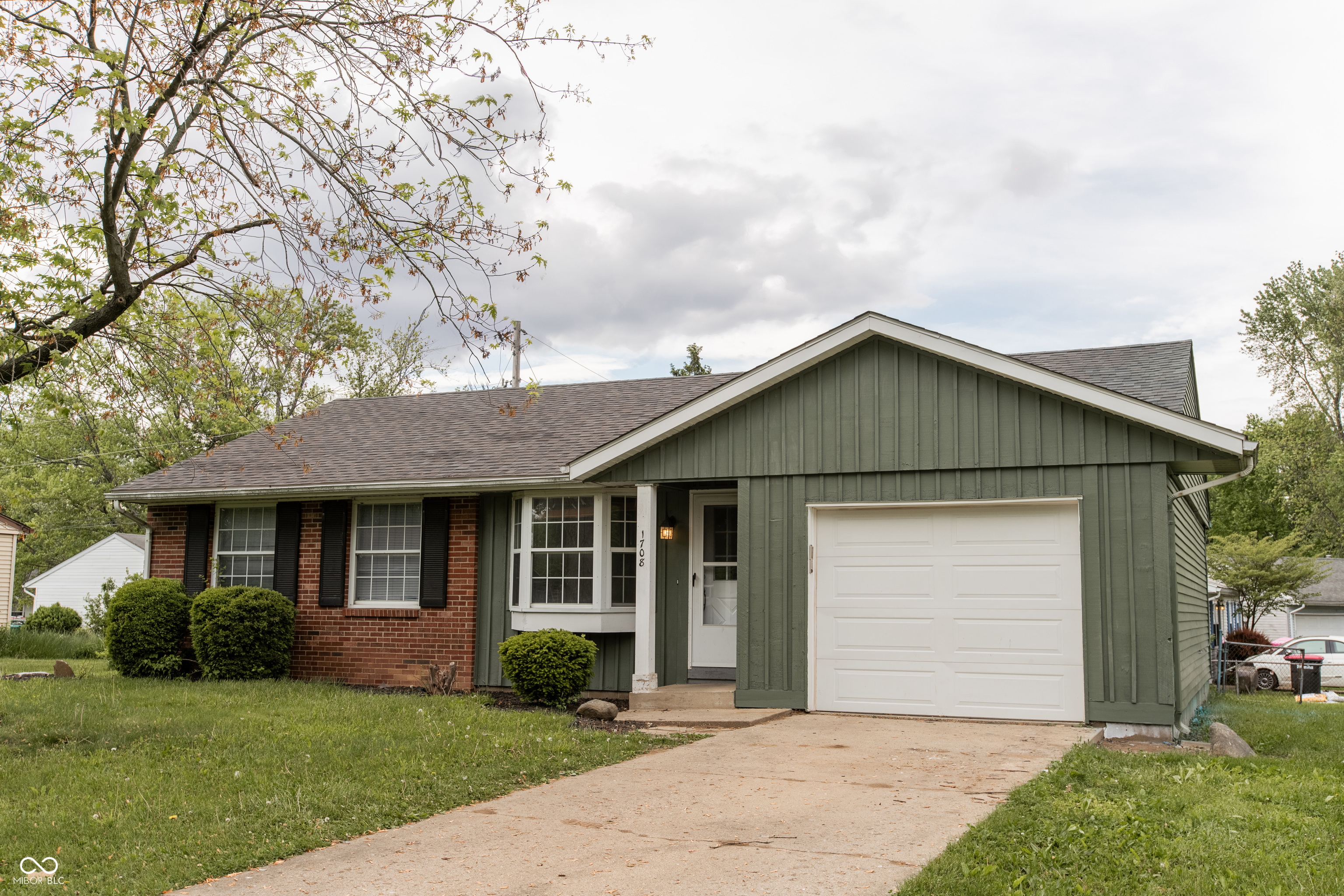 1708 Mason Dixon Dr South  