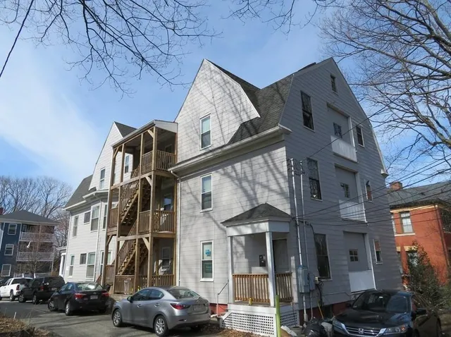 $1,550,000 | 78 Downing Street, Worcester, MA 01610