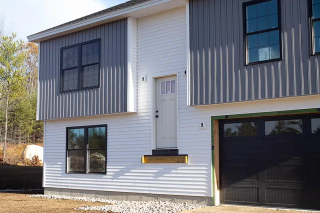 $519,000 | 9 Hunters Haven, Standish, ME 04085