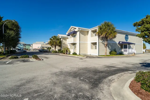 $130,000 | 602 West Fort Macon Road, Unit 139, Atlantic Beach, NC 28512