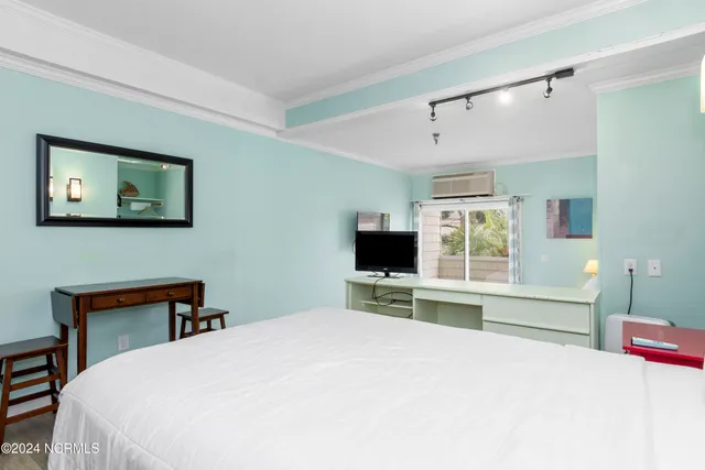 $130,000 | 602 West Fort Macon Road, Unit 139, Atlantic Beach, NC 28512