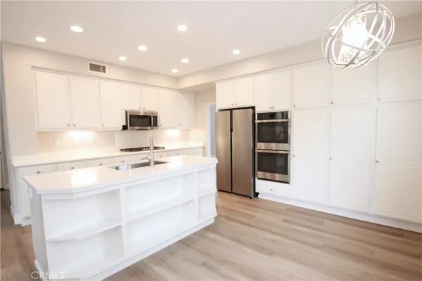 $8,950 | 4 Menton, Newport Coast, CA 92657