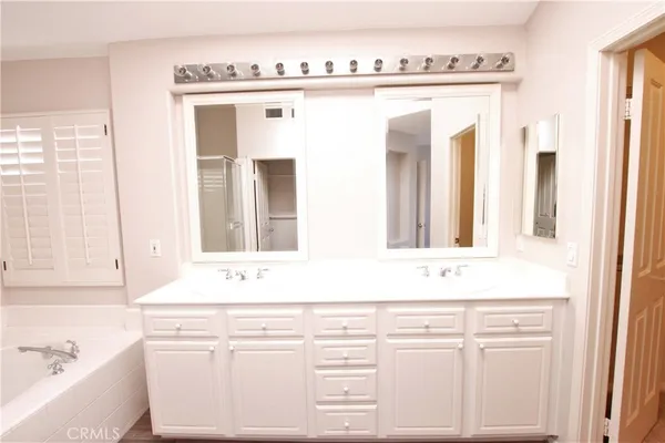 $8,950 | 4 Menton, Newport Coast, CA 92657