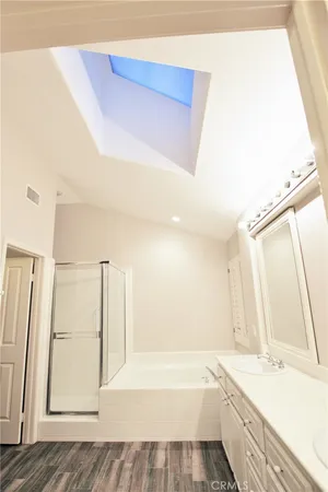 $8,950 | 4 Menton, Newport Coast, CA 92657