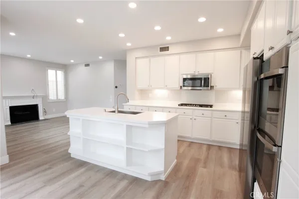 $8,950 | 4 Menton, Newport Coast, CA 92657